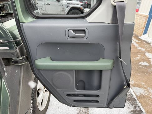 Used 2005 Honda Element LX image 14