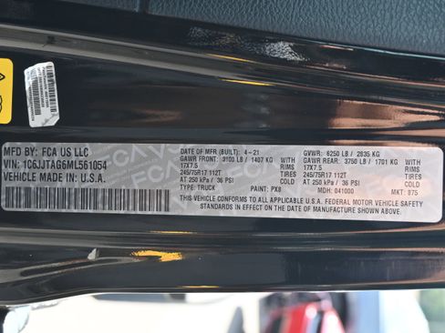 Used 2021 Jeep Gladiator Sport image 17