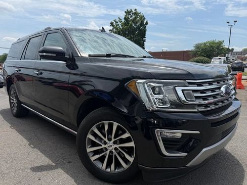 Used 2018 Ford Expedition Max Limited RWD image 2