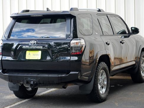 Used 2021 Toyota 4Runner SR5 RWD image 42