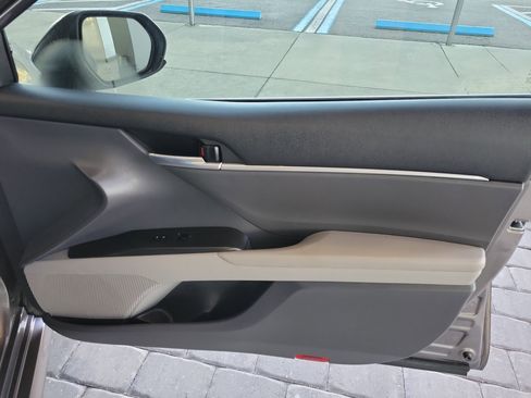 Certified 2023 Toyota Camry LE image 29