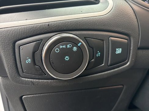 Used 2023 Ford Edge SE AWD/4WD image 15