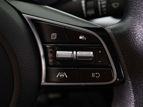 Used 2023 Kia Forte LXS image 37