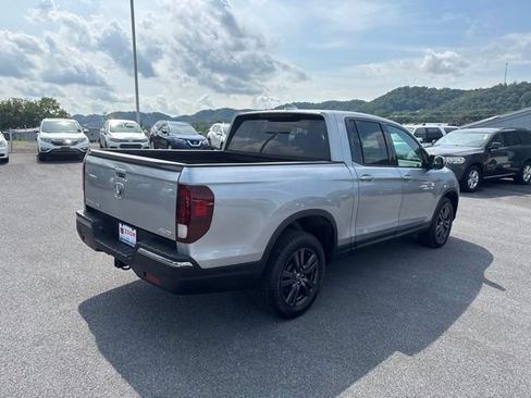 Used 2018 Honda Ridgeline Sport image 8