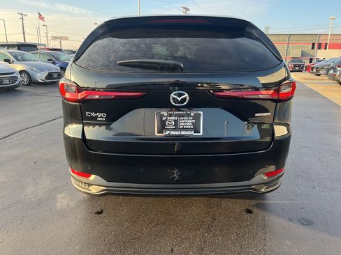 Certified 2025 MAZDA CX-90 3.3 Turbo w/ Preferred Package image 10