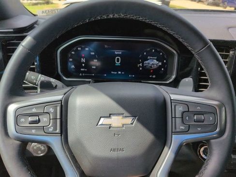 Used 2026 Chevrolet Silverado 1500 LT AWD/4WD image 34