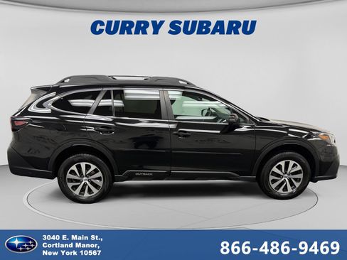Used 2022 Subaru Outback Premium AWD/4WD image 6