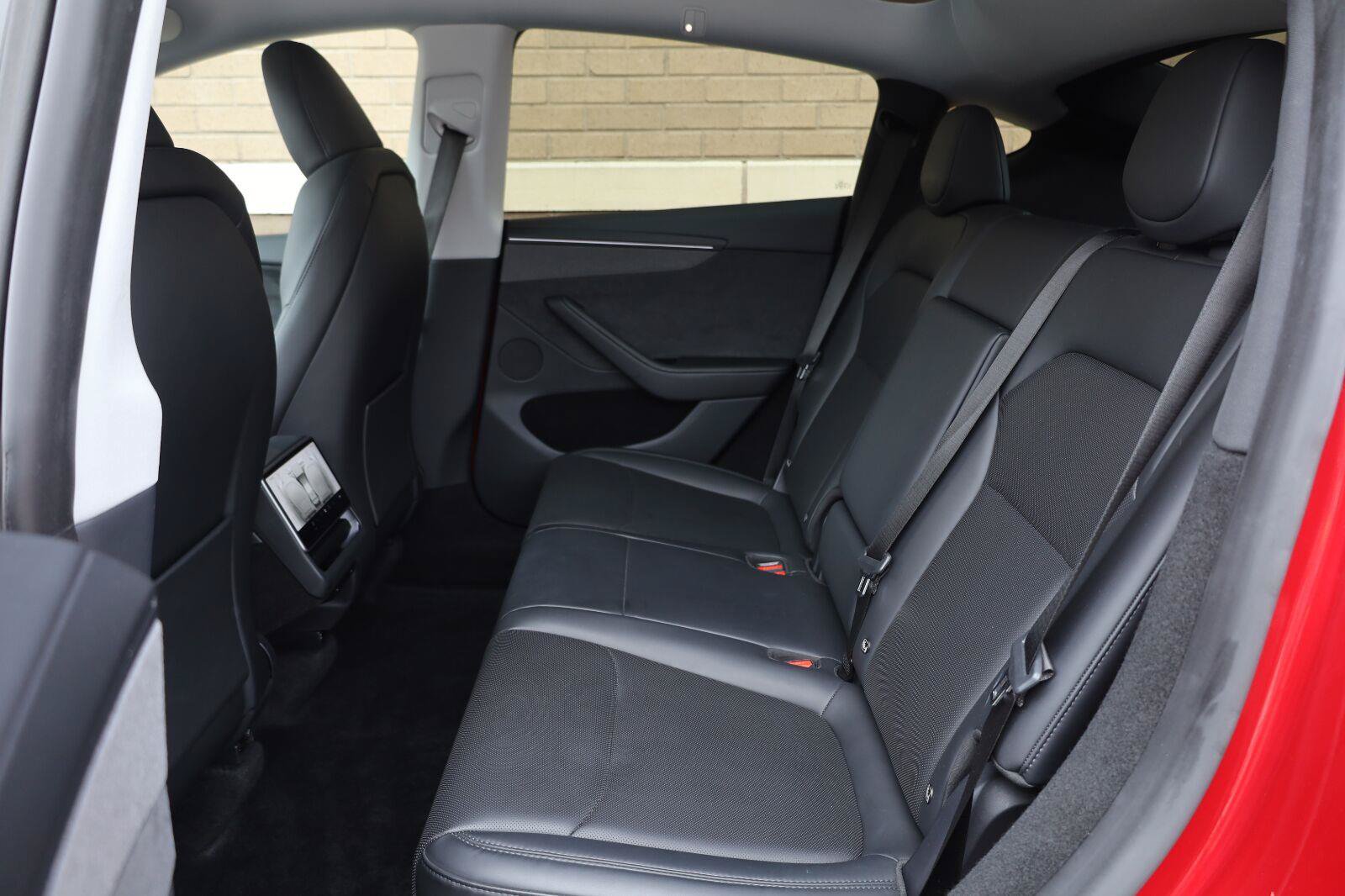 Used 2026 Tesla Model Y Long Range AWD/4WD image 21