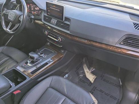 Used 2018 Audi Q5 2.0T Premium Plus w/ Premium Plus Package image 22