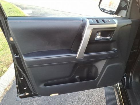 Used 2022 Toyota 4Runner TRD Sport image 14