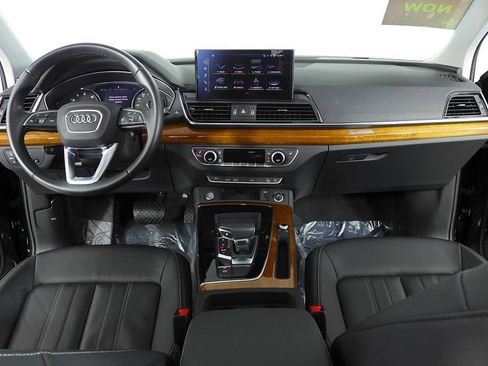 Used 2023 Audi Q5 2.0T Premium w/ Convenience Package image 25