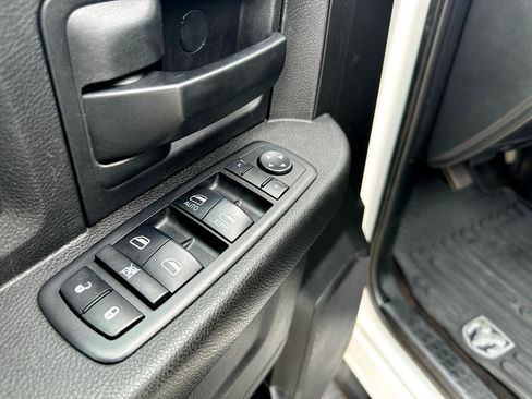 Used 2018 RAM 2500 Tradesman w/ Popular Equipment Group image 37