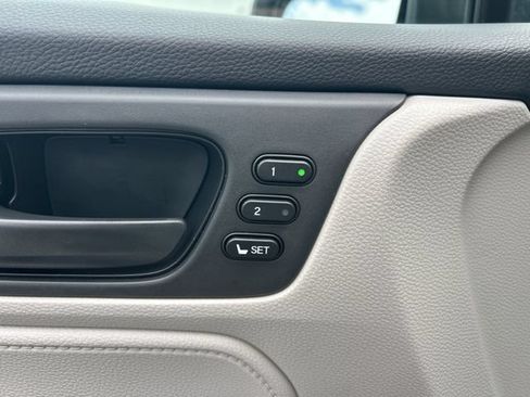 Certified 2026 Honda Odyssey EX-L image 18