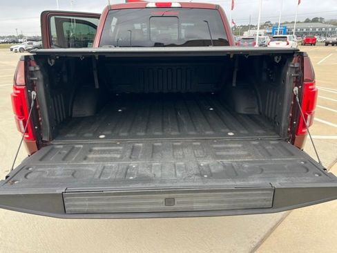 Used 2015 Ford F150 Lariat w/ Equipment Group 502A Luxury image 11