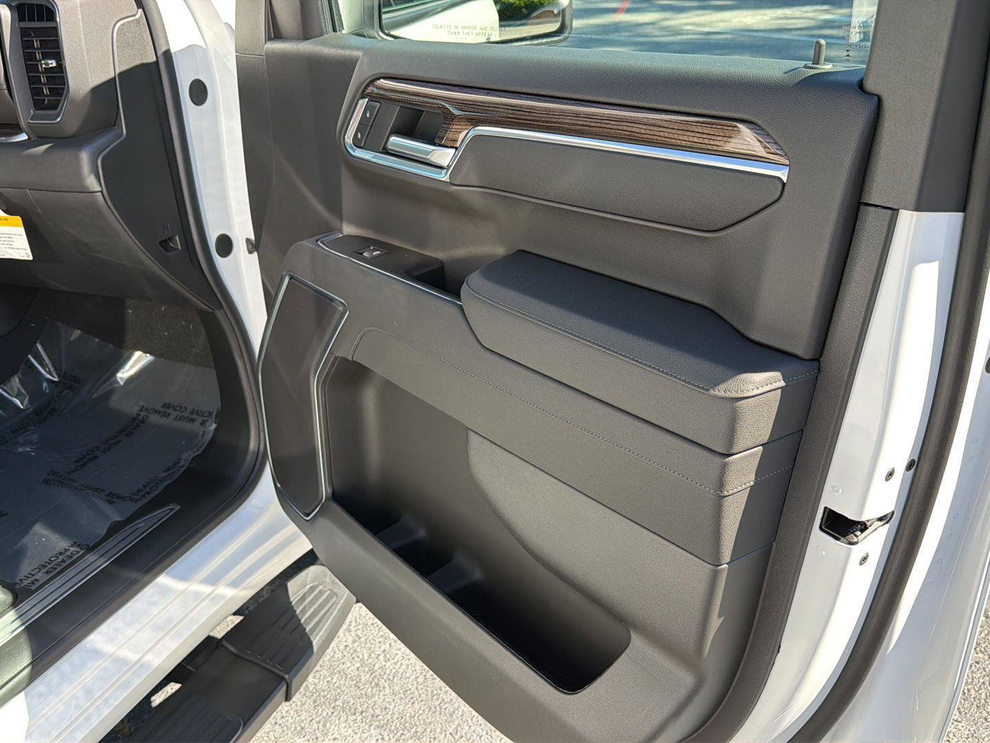 New 2026 Chevrolet Silverado 1500 RST AWD/4WD image 14