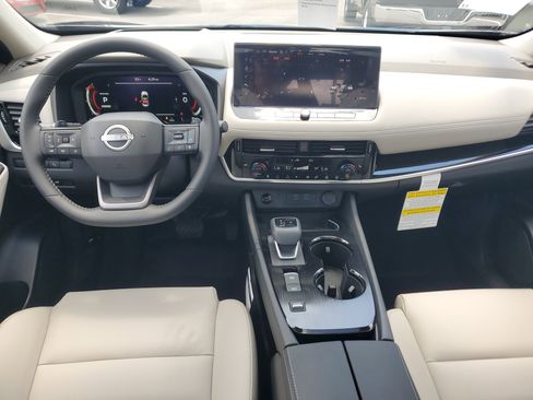 New 2025 Nissan Rogue SL w/ SL Premium Package image 14