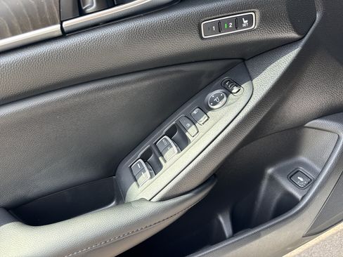 Used 2022 Honda Accord EX-L image 15