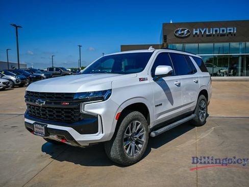 Used 2024 Chevrolet Tahoe Z71 w/ Luxury Package AWD/4WD image 1