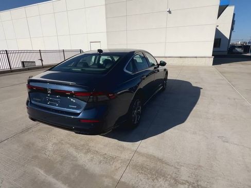 New 2025 Honda Accord EX-L image 9