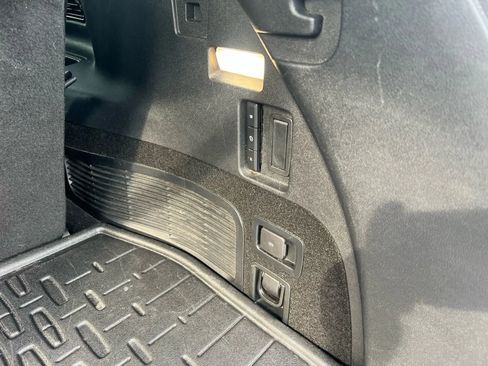 Used 2023 Lincoln Aviator Grand Touring w/ Equipment Group 301A image 18