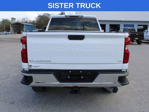 Used 2025 Chevrolet Silverado 2500 LT AWD/4WD image 12