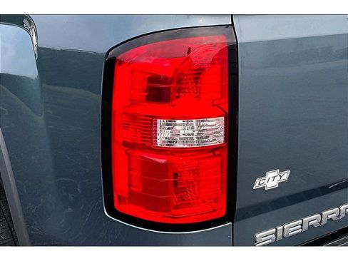 Used 2014 GMC Sierra 1500 SLT w/ Suspension Package, Off-Road AWD/4WD image 34