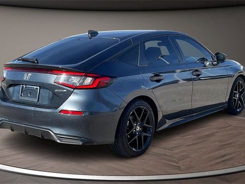 Used 2025 Honda Civic Sport image 2