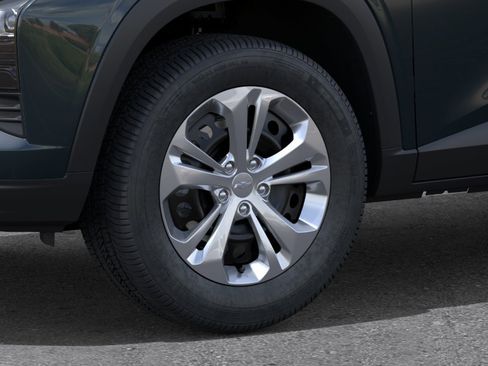 New 2026 Chevrolet Trax LS w/ Driver Confidence Package FWD image 11