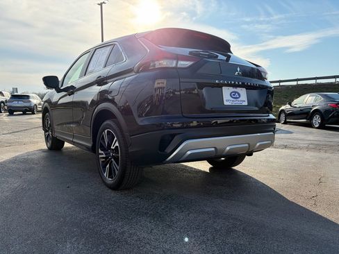 Used 2024 Mitsubishi Eclipse Cross SE image 6