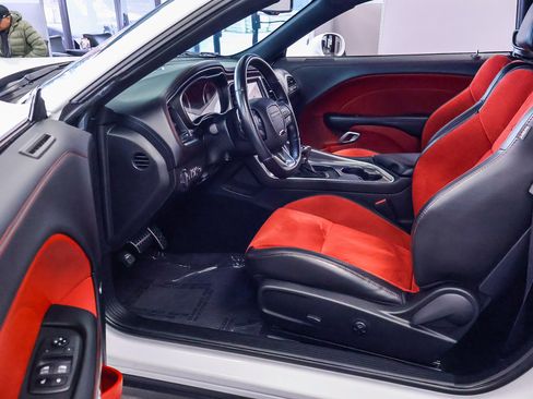 Used 2020 Dodge Challenger R/T Scat Pack RWD image 2