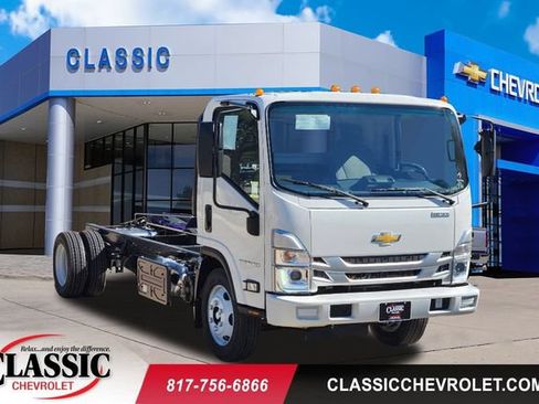 New 2024 Chevrolet Low Cab Forward 5500XD RWD image 1