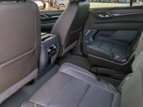 Used 2023 GMC Yukon Denali w/ LPO, Floor Liner Package AWD/4WD image 11