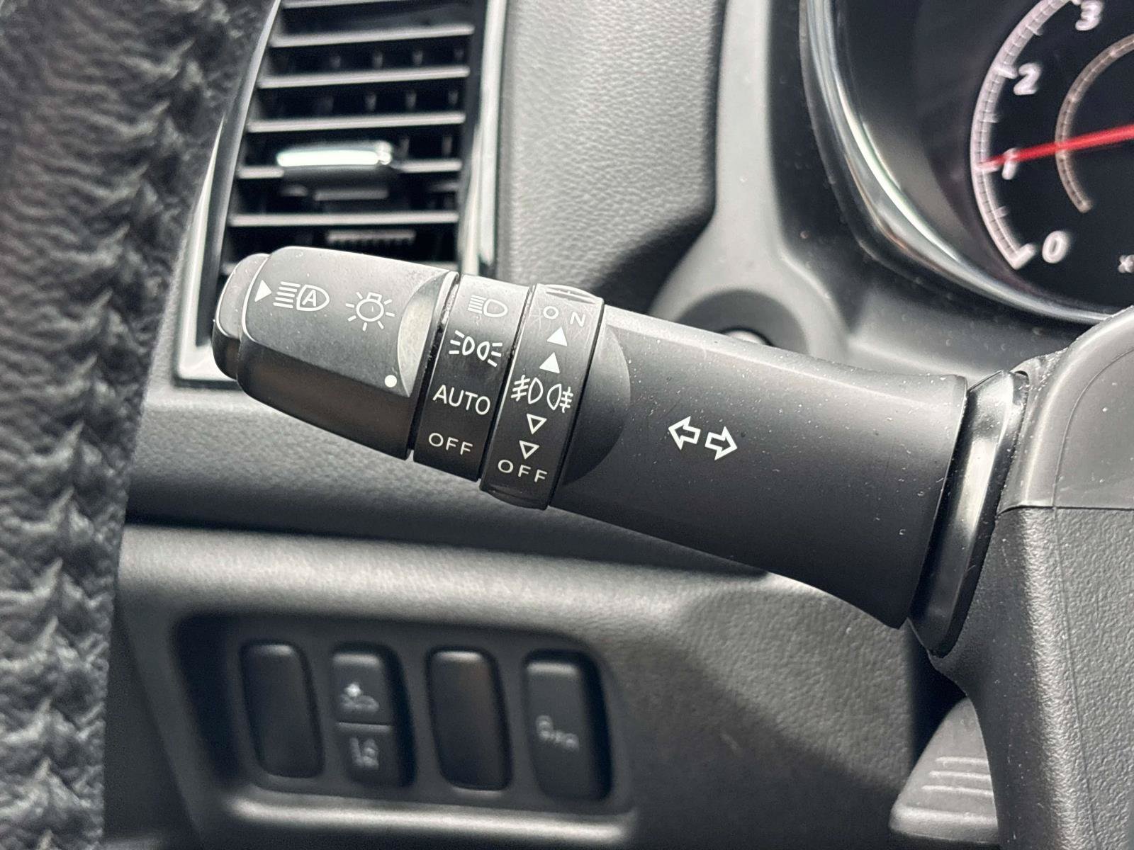 Used 2024 Mitsubishi Outlander Sport AWD image 31
