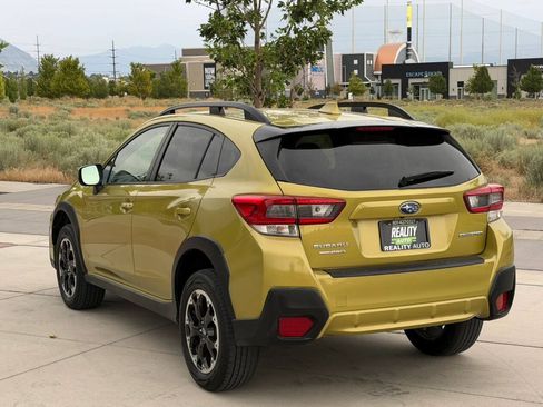 Used 2022 Subaru Crosstrek 2.0i Premium AWD/4WD image 6