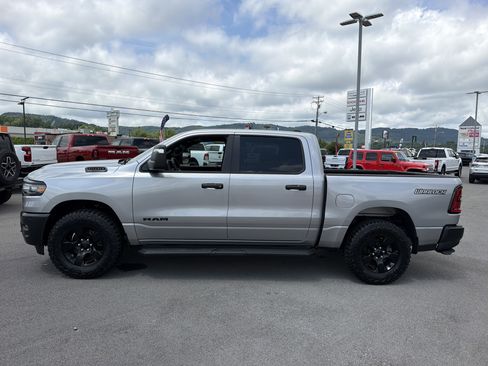 Used 2025 RAM 1500 Warlock AWD/4WD image 10
