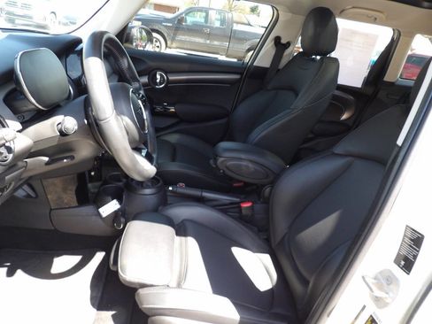 Used 2022 MINI Cooper S image 16