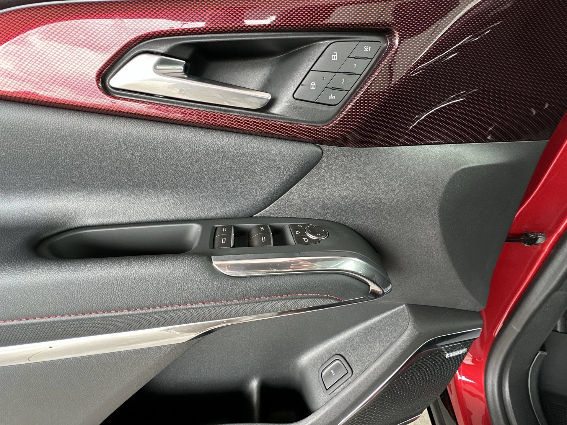 New 2026 Chevrolet Traverse RS w/ LPO, Floor Liner Package FWD image 24