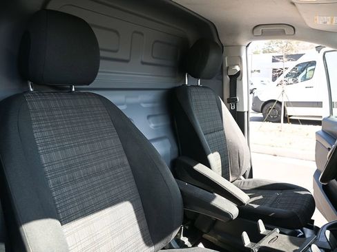 Used 2016 Mercedes-Benz Metris image 15