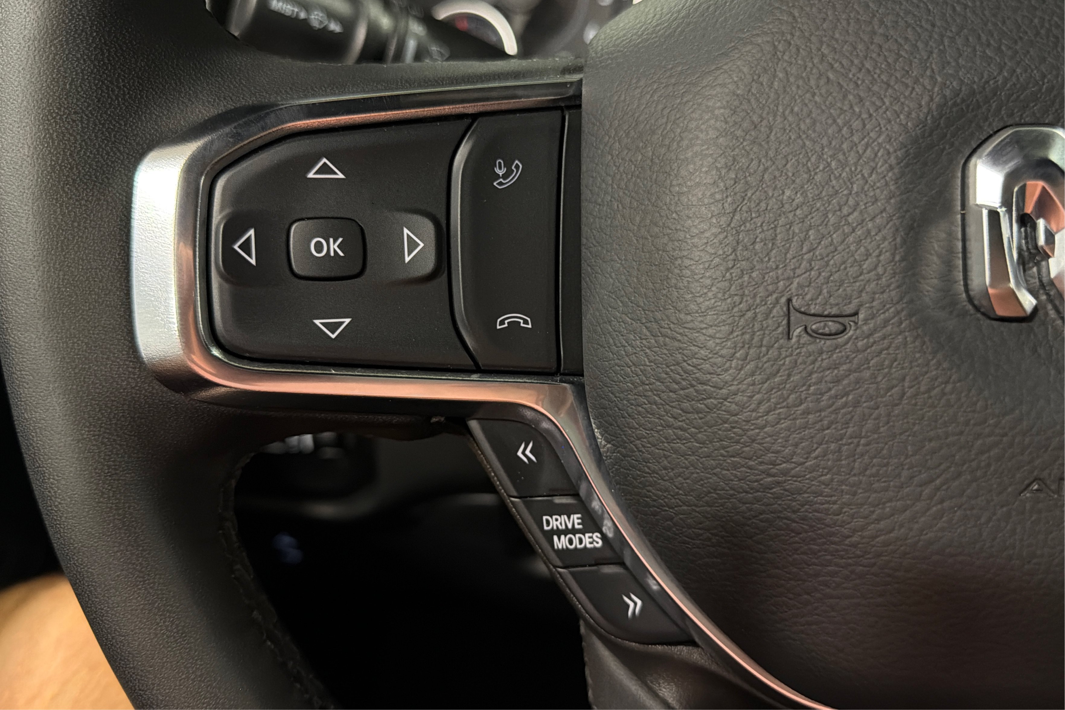 Used 2026 RAM 1500 Laramie AWD/4WD image 24