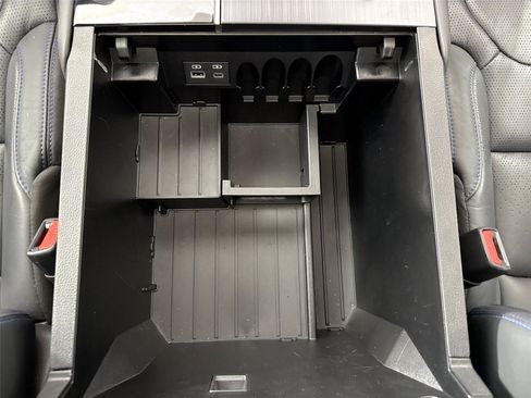 Certified 2024 Toyota Sequoia Platinum image 35