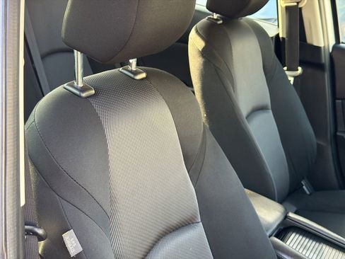 Used 2017 MAZDA MAZDA3 Sport image 5