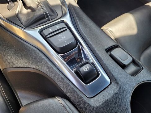Used 2020 Chevrolet Camaro SS image 21