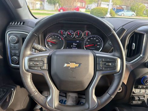 Used 2020 Chevrolet Silverado 1500 LTZ w/ LTZ Plus Package image 13