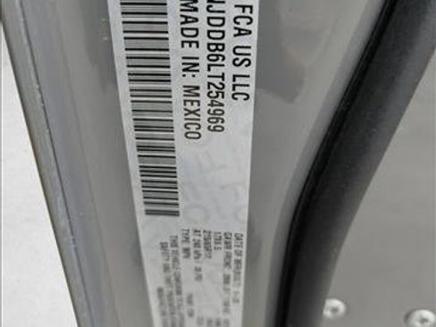 Used 2020 Jeep Compass Trailhawk w/ Safety & Security Group image 25