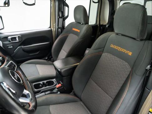 Used 2020 Jeep Gladiator Mojave w/ Trailer Tow Package image 19