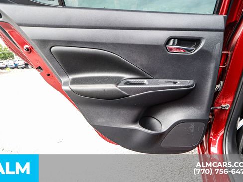 Used 2020 Nissan Versa SR w/ Convenience Package image 56