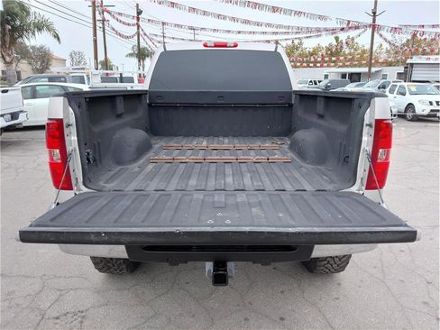 Used 2008 Chevrolet Silverado 2500 LT w/ 1LT Convenience Package image 11
