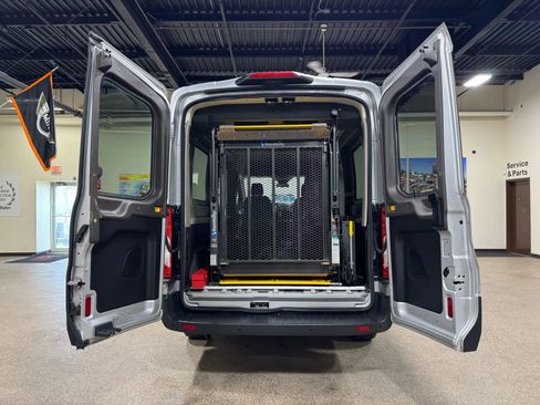 Used 2018 Ford Transit 250 148 Medium Roof image 26