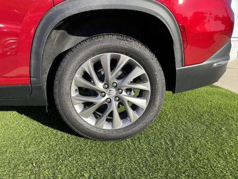 New 2026 Buick Enclave Preferred w/ Power Package image 10