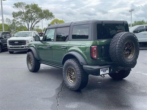 New 2025 Ford Bronco Badlands image 4